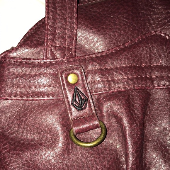 Volcom Faux Leather Mauve Domed Satchel Bag - Picture 5 of 8